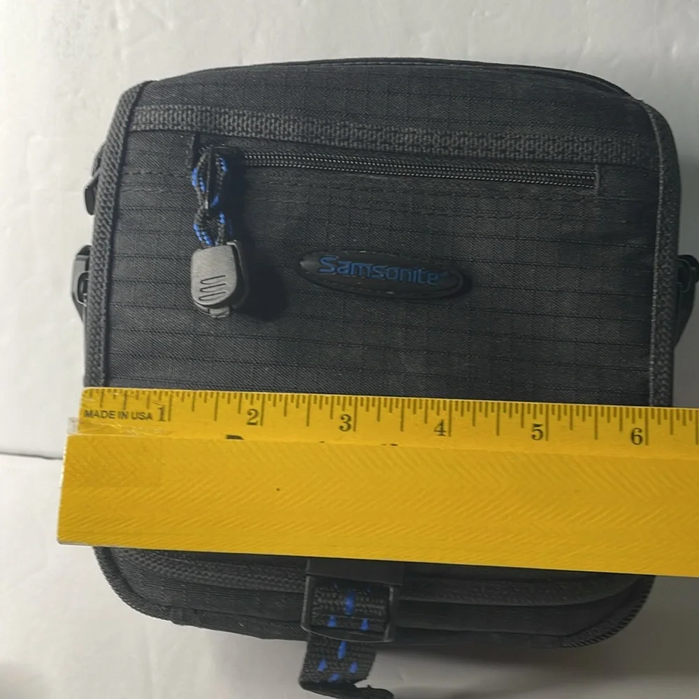 Samsonite Small Black Photo Camera Bag Ultra Protective w/Canvas Strap 807BK